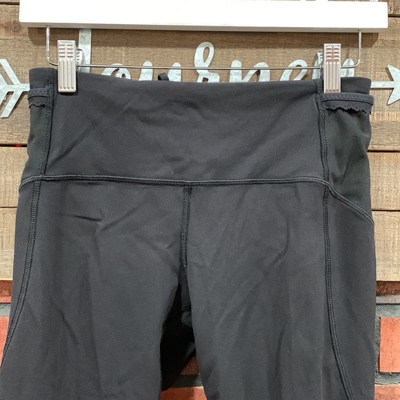 Lululemon Capri - Picture 5 of 10
